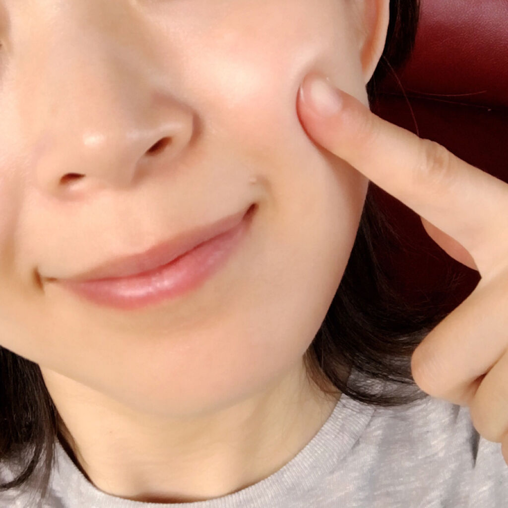 決定版 ほうれい線をメイクで消す方法 よれ たまる 目立つ 悩み解決おすすめコスメ お直し法 Lips