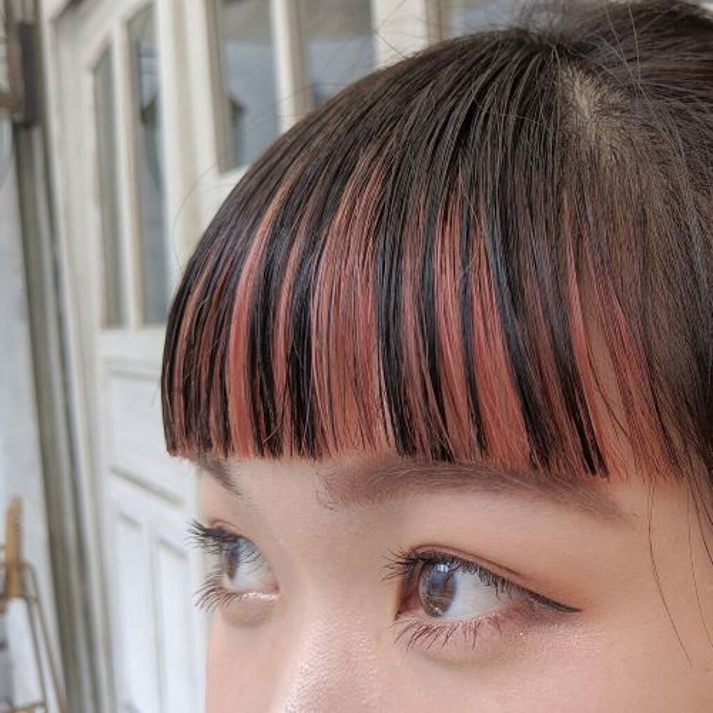 「眉毛のニキビをなんとかしたい!気になる原因とケア方法をご紹介♡」の画像(#244362)