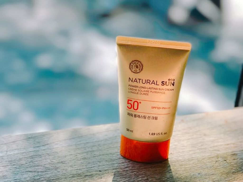 UVケアアイテムの選び方!おすすめ日焼け止めや基本のスキンケア・色白美肌を作るテクまでご紹介♡の画像