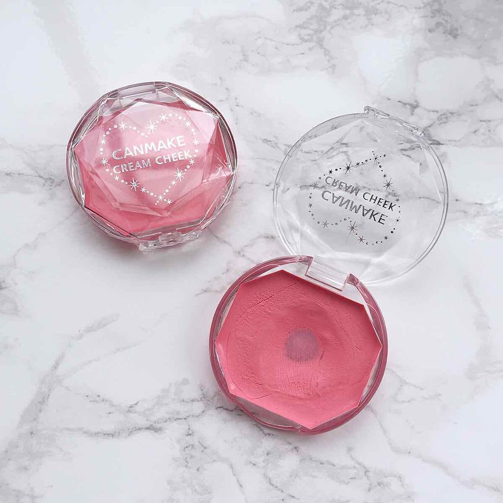 「本当に使えるものが欲しい♡みんなの#底見えコスメで溺愛アイテムをCHECK」の画像(#24737)