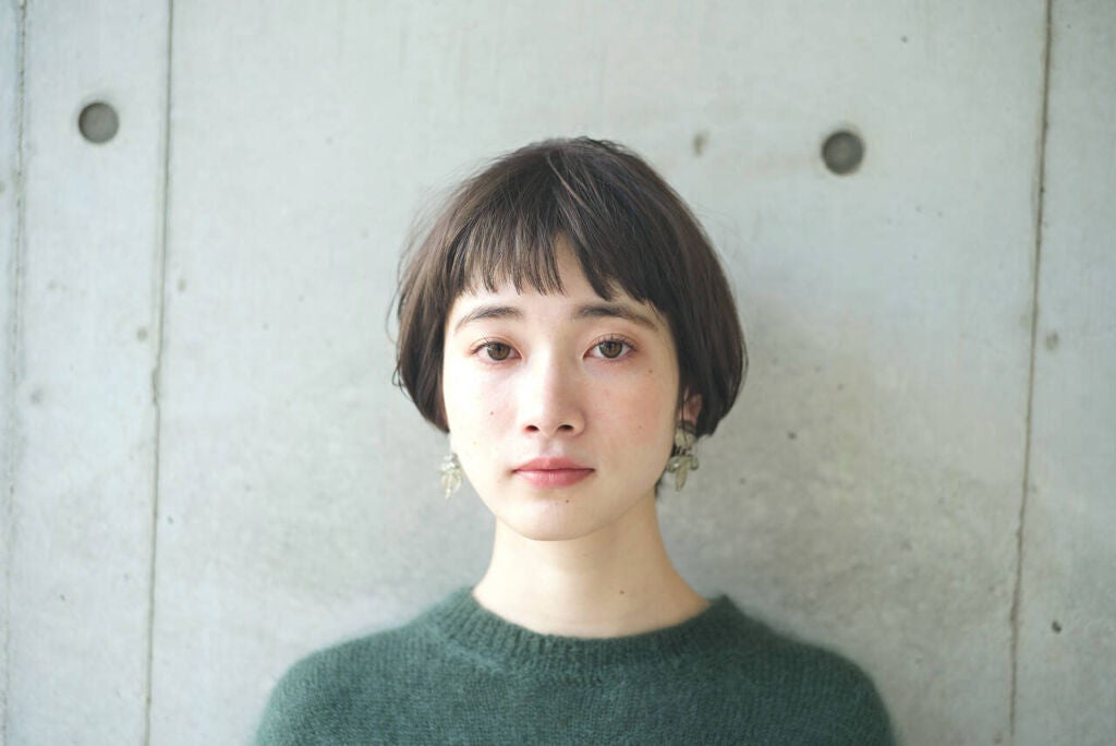 「寄り目はメイクで改善できる!解消メイク術&目の形・輪郭別にポイントを徹底解説」の画像(#248797)