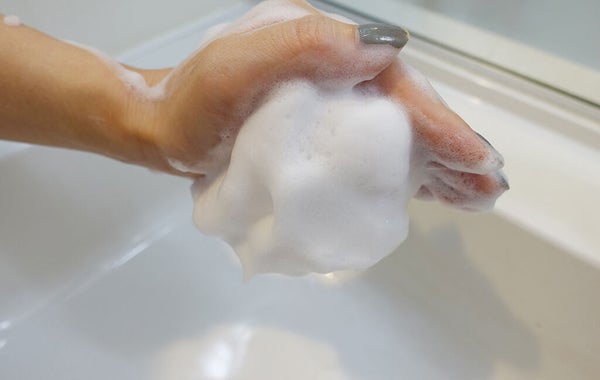 マスク生活で気になる肌あれは"洗顔"から!?話題の洗顔フォームが必見の画像