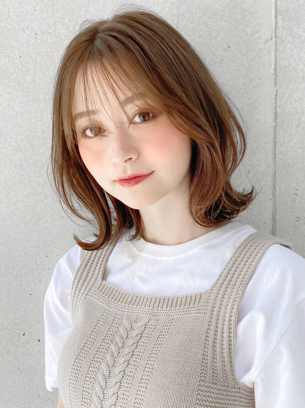 「30代になったらベースメイクもアップデート!おすすめメイク方法&コスメ紹介」の画像(#263411)