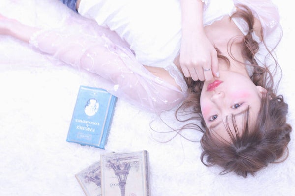 「儚い「うさぎ顔メイク」でとびきり可愛く。やり方のポイントとおすすめコスメ紹介」の画像(#264757)