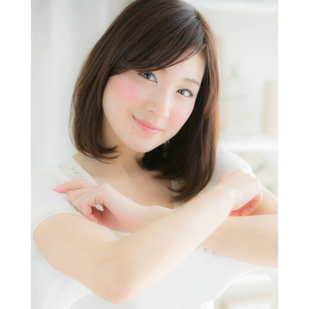 「きちんと感のある「就活メイク」で好印象に!メイクのコツとおすすめコスメ紹介」の画像(#265875)