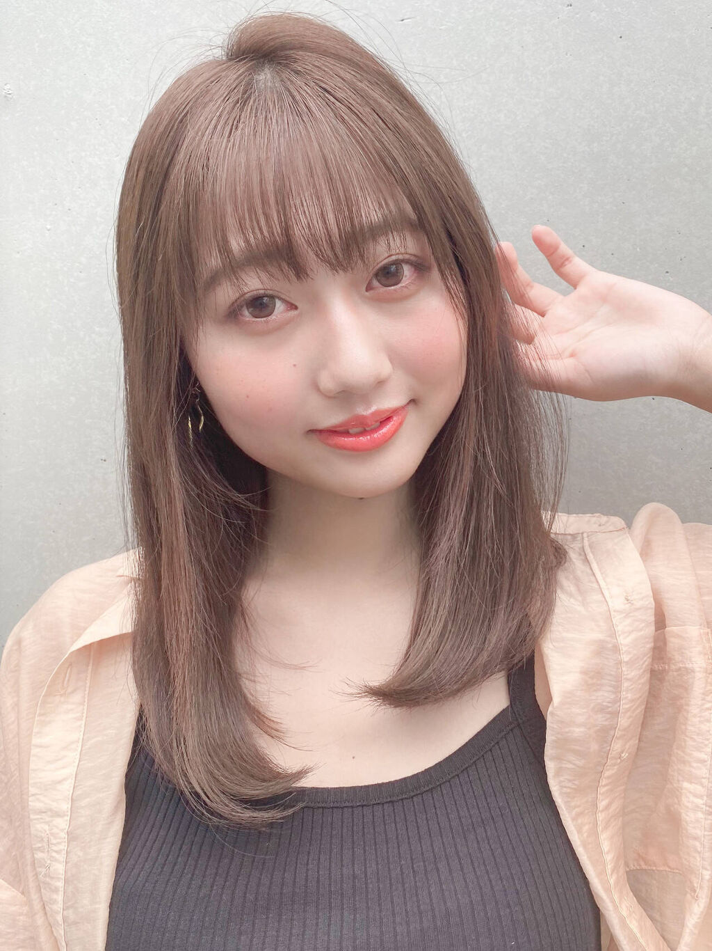 「ヘアアイロンの使い方を徹底解説！カールからストレートまで♡初心者向けアレンジも」の画像（#554638）