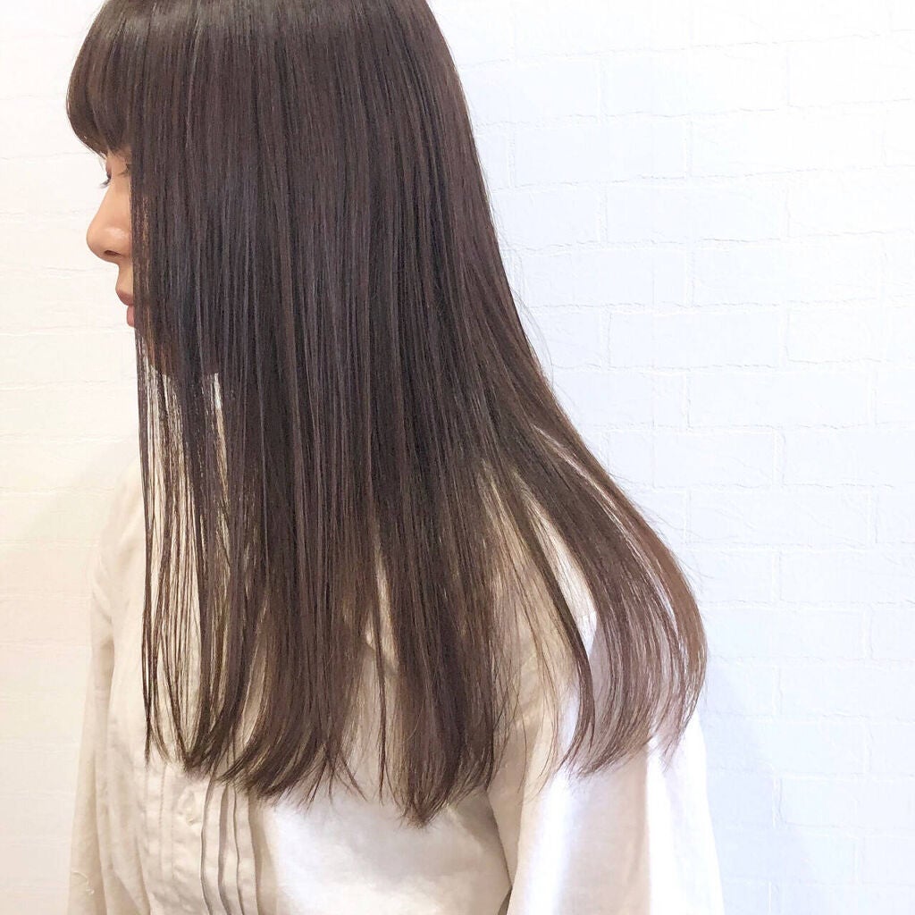 ロングヘアの女性