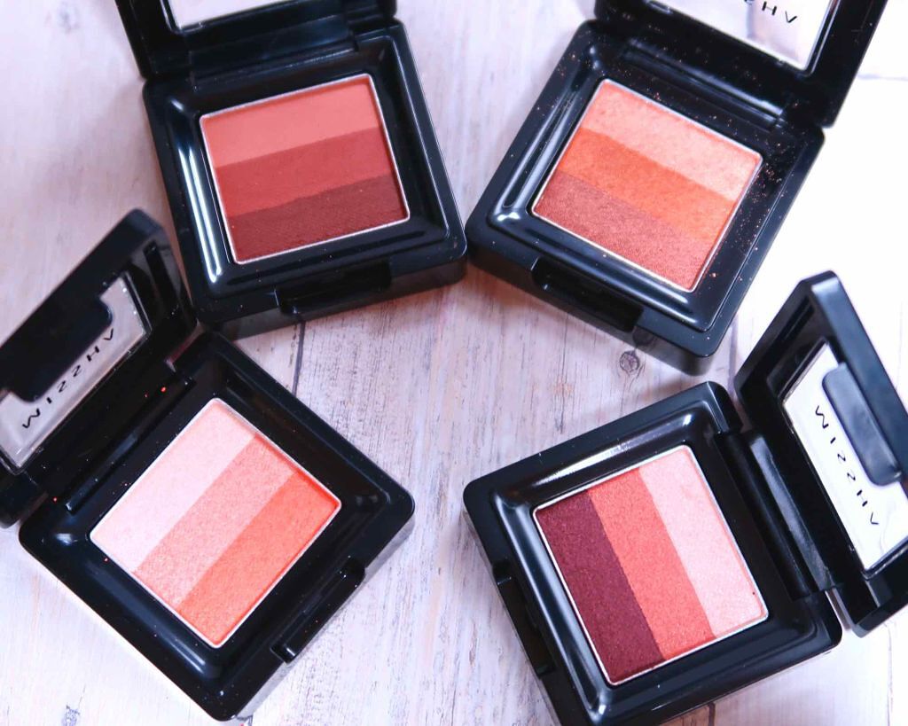 「時短メイクにもお役立ち！一塗りでグラデーションが出来ちゃう便利コスメ集めました。」の画像（#27488）