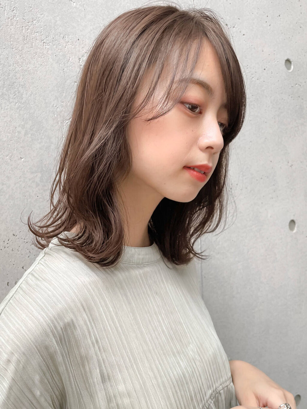 グレーの眉マスカラおすすめ10選 ヴィセやケイト キャンメイクなど人気アイテム大集合 Lips