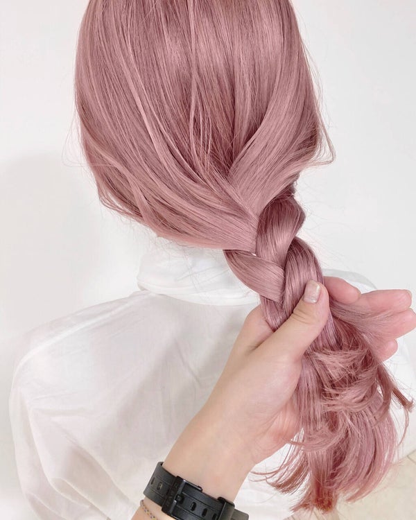 「ピンク系ヘアカラーのカタログを色別に紹介♡トレンドの明るめカラーから濃いめまで!」の画像(#288197)