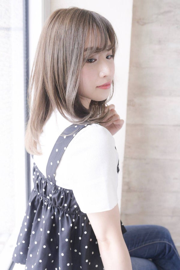 「透明感メイク徹底解説!イエベブルべ別色選びからおすすめリップやアイシャドウまで♡」の画像(#292429)