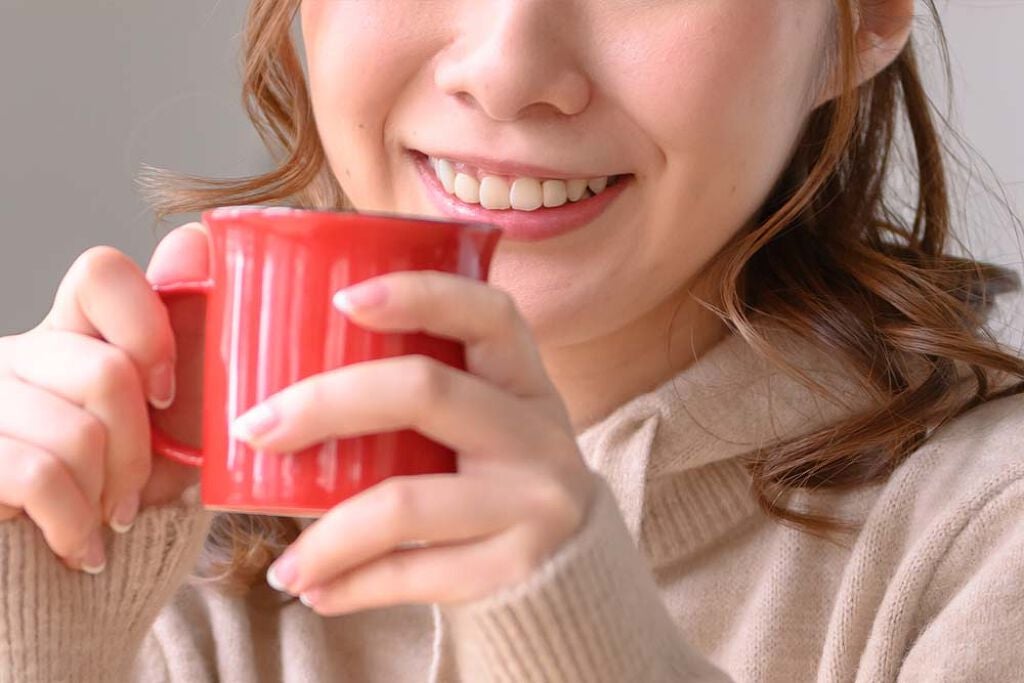 スマホを触りながらもOK!新感覚の"歯のパック"でオーラル美容を習慣に♡の画像