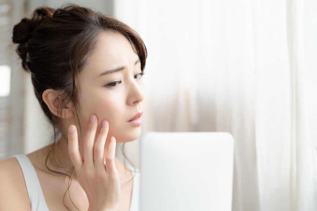 大人ニキビに効く化粧水は?おすすめランキング21選《プチプラ・韓国・デパコス》メンズや40代も注目の画像