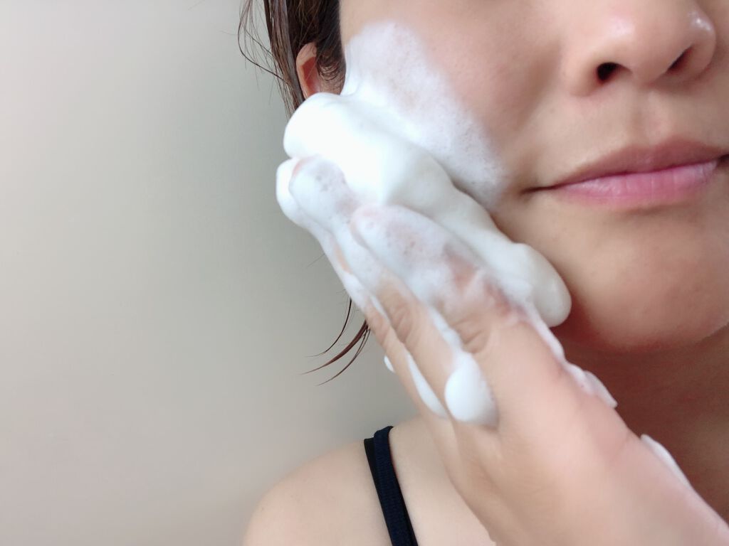 化粧水の「ヒリヒリ」は効いてるから?しみる原因や対処法&スキンケアアイテムの選び方まで徹底紹介の画像