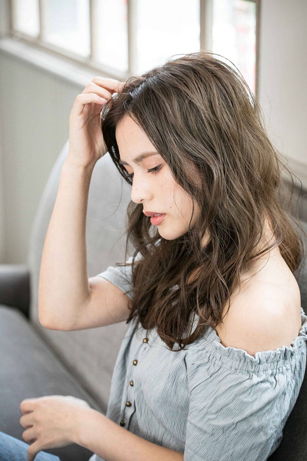 「髪の湿気対策におすすめのシャンプー&スタイリング剤11選!雨の日でも広がらないケア方法も」の画像(#299629)