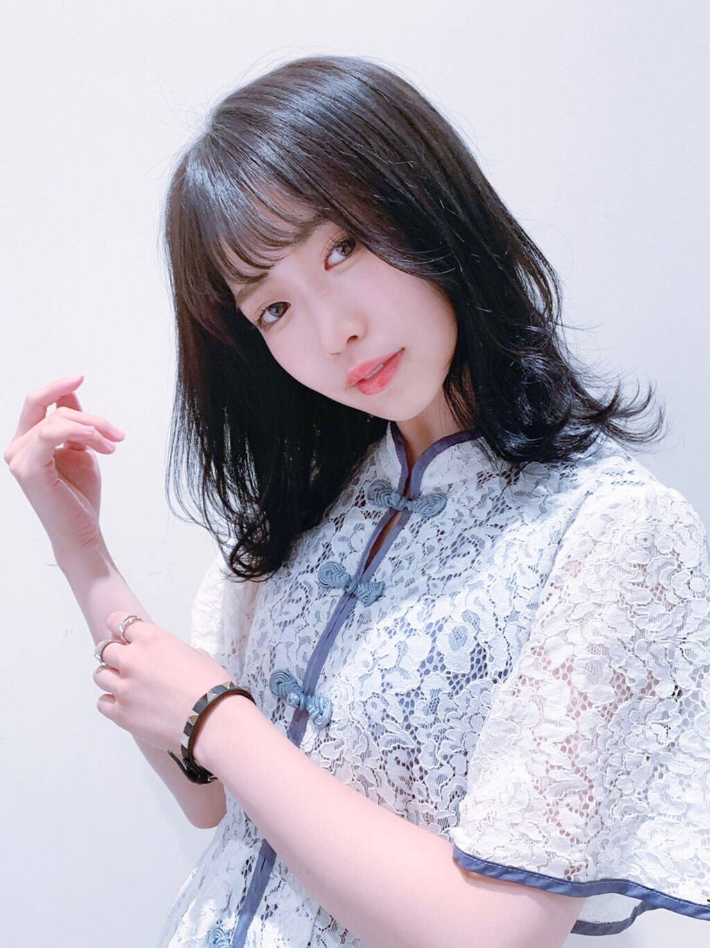 「ブルべ夏におすすめなミルクティー系の髪色12選|ピンク・グレージュ・ブリーチなし等」の画像(#300017)