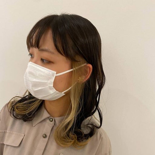 マスクをした女性