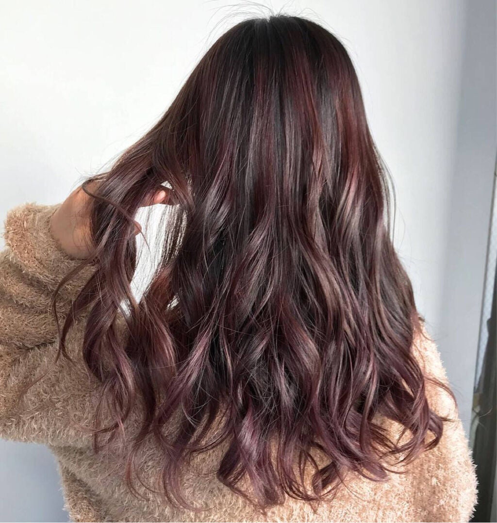 「髪のハイライトカラー人気おすすめ特集!ブリーチなしやボブ向けも♡髪のダメージやセルフの入れ方も解説」の画像(#750434)