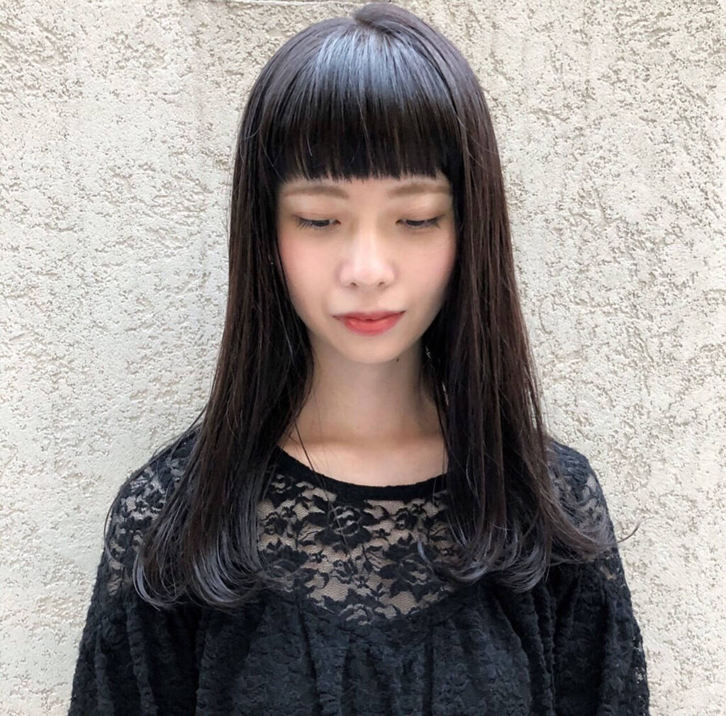 「ブルベ夏に似合う黒髪5選!髪色が「重い・垢抜けない」理由やサマータイプに似合うメイクも紹介」の画像(#307309)
