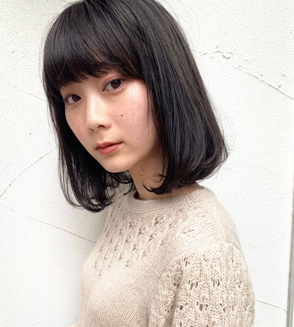 「【イエベ春・秋】に似合う黒髪・暗髪5選|スプリング・オータムタイプの垢抜けメイクも」の画像(#308894)