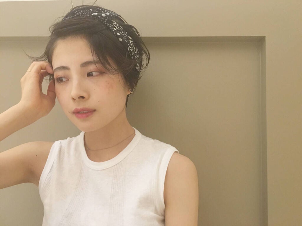 スポーティーな印象の女性