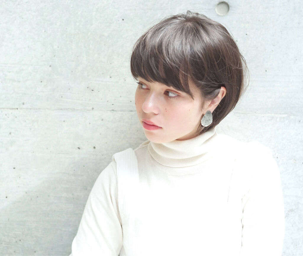 「【2022年グレー系ヘアカラーの色見本】ブリーチなし暗め~明るめまで透明感UP≪市販・50代白髪染めも≫」の画像(#312854)