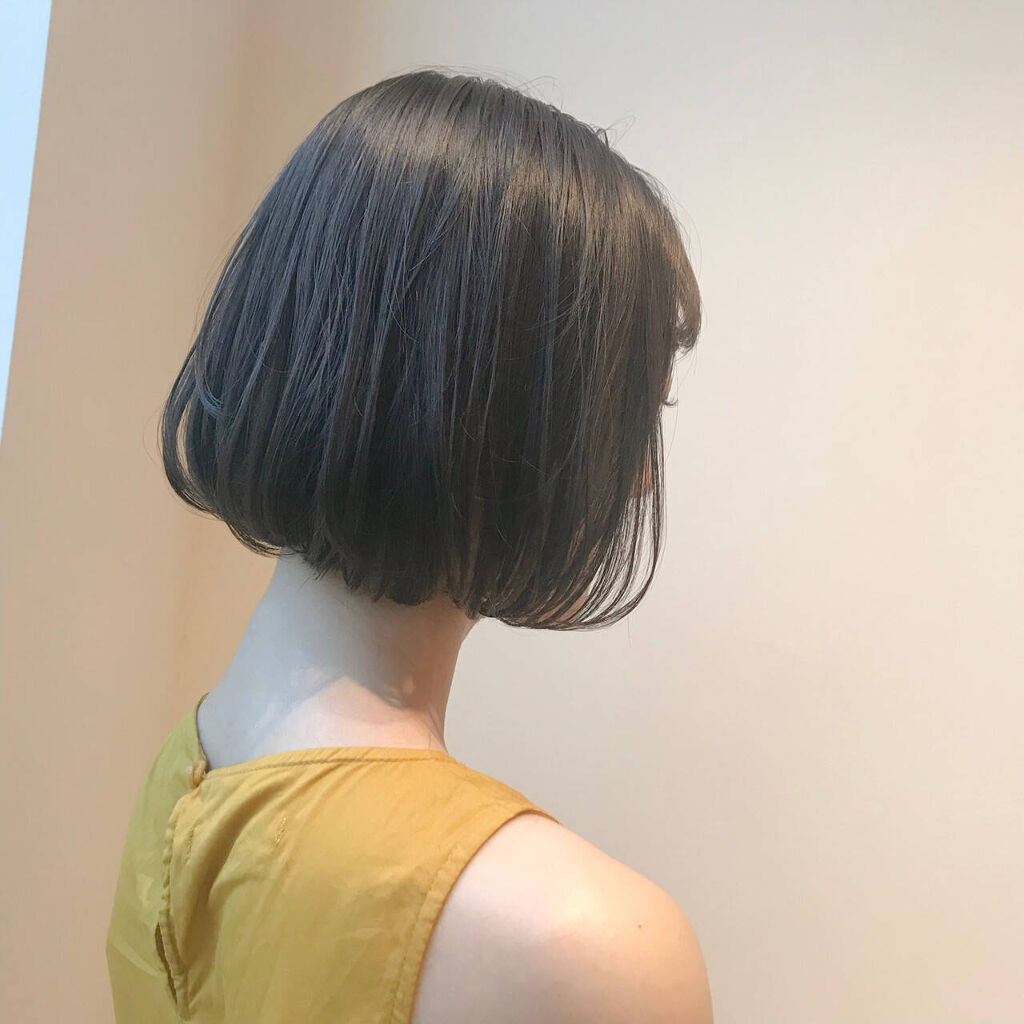 「【2022年暗髪人気ヘアスタイル】透明感UP&色落ちしにくい≪ハイライト・インナーカラー・グレージュ≫」の画像(#314933)