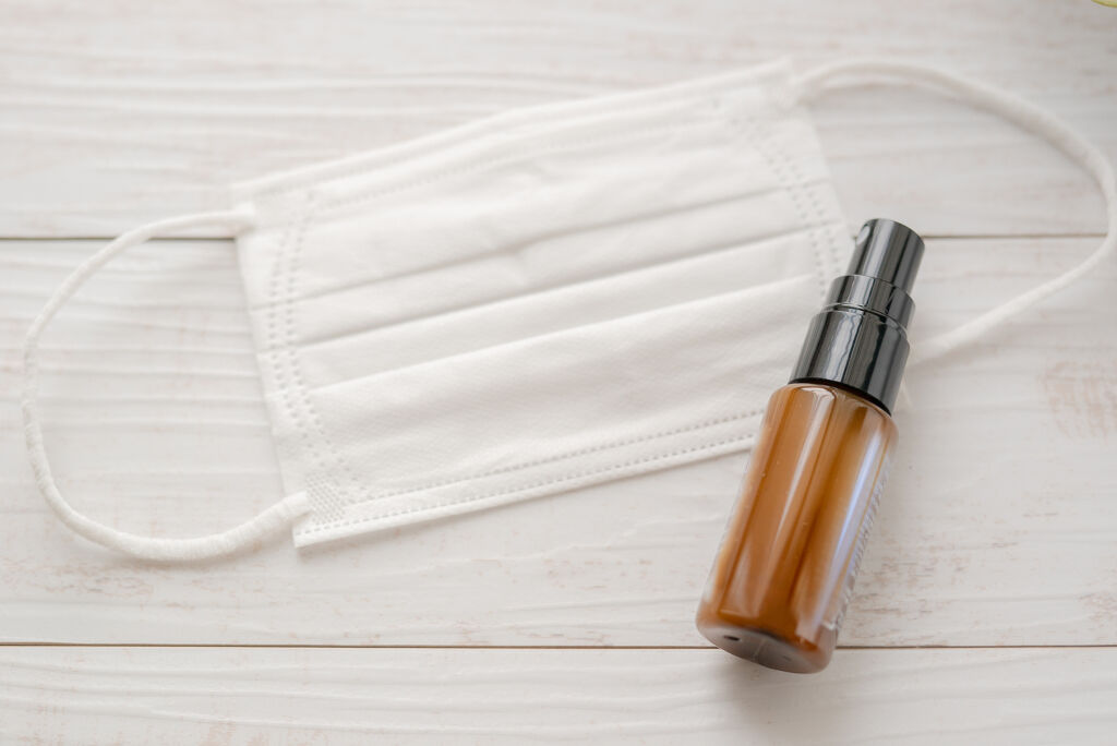 【エッセンシャルオイルまとめ】アロマオイルとの違いって?効果や使い方、おすすめ商品も紹介!の画像