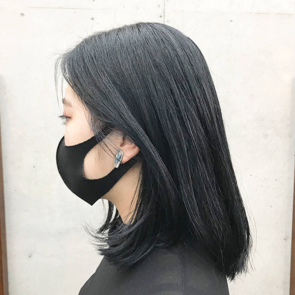 「マスク着用時のメイク崩れ防止アイテム!崩れないファンデーション・下地や直し方を解説」の画像(#319587)
