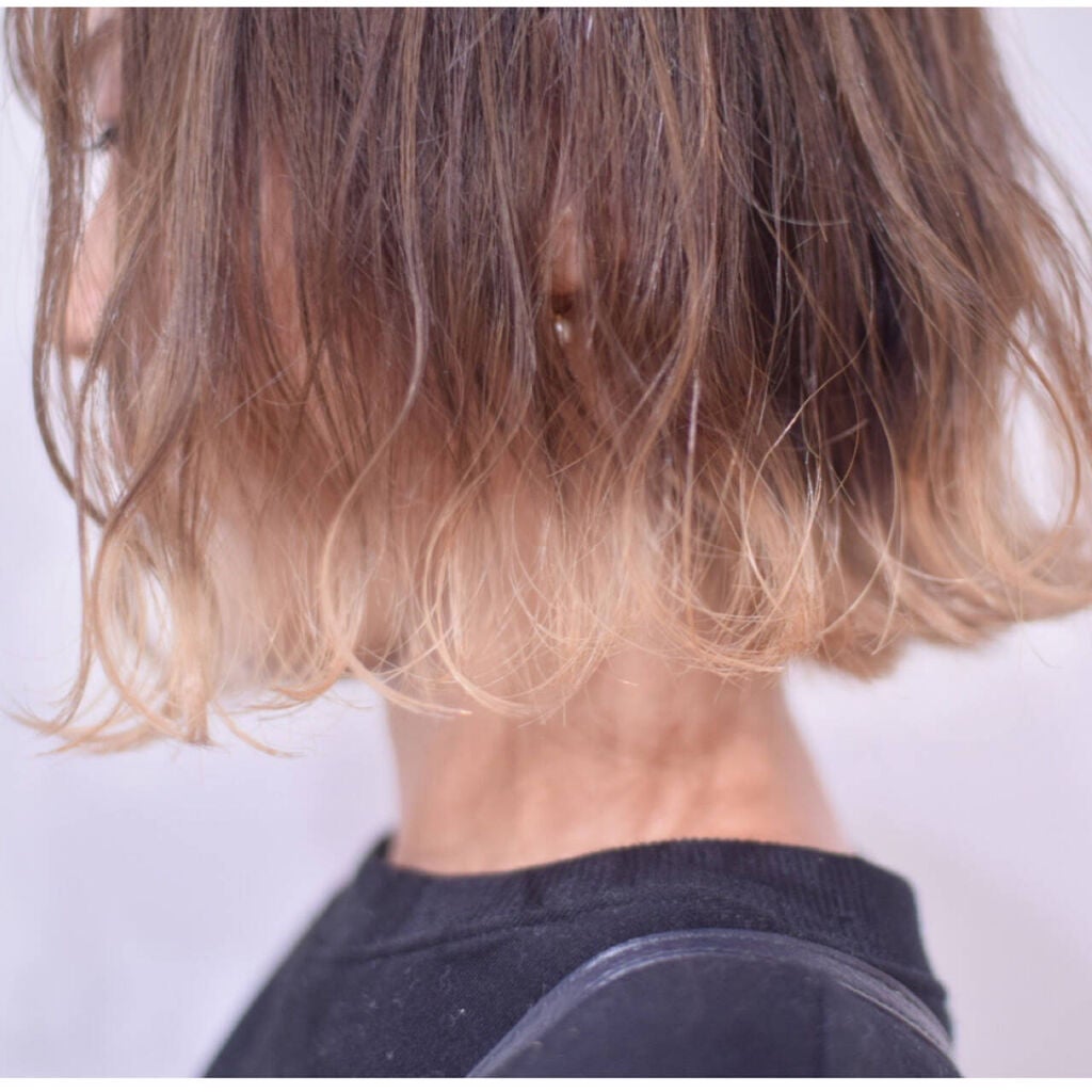 「毛先のヘアカラー『裾カラー』で簡単垢抜け!【セルフでのやり方・色落ち予防・ヘアカタログetc】」の画像(#320535)