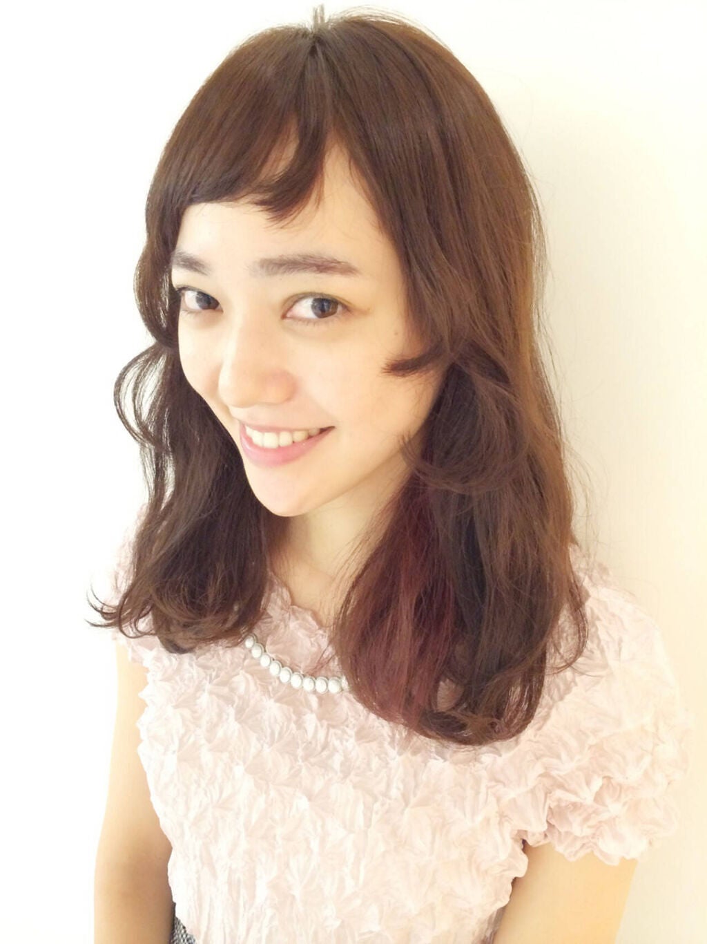 「"姫毛"とは?姫カットの種類と作り方、ショートやボブなど髪型別のアレンジ方法を解説!」の画像(#321380)