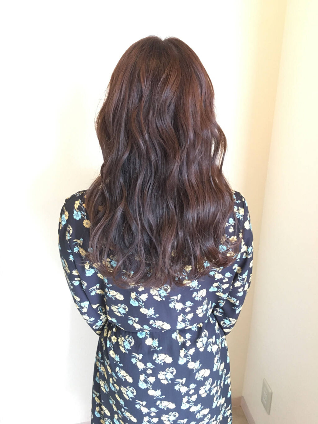 「ピンク系ヘアカラーカタログ・おすすめ市販品特集!ブリーチなし暗め~ピンクベージュなど」の画像(#321573)