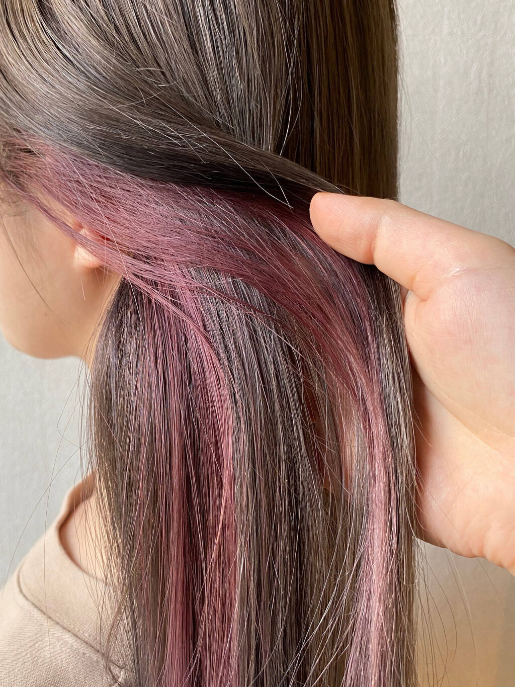 ピンク系ヘアカラーのカタログを色別に紹介 22年トレンドの明るめカラーから濃いめまで Lips ピンク系ヘアカラーのカタログを色別に紹介 22年トレンドの明るめカラーから濃いめまで Lips