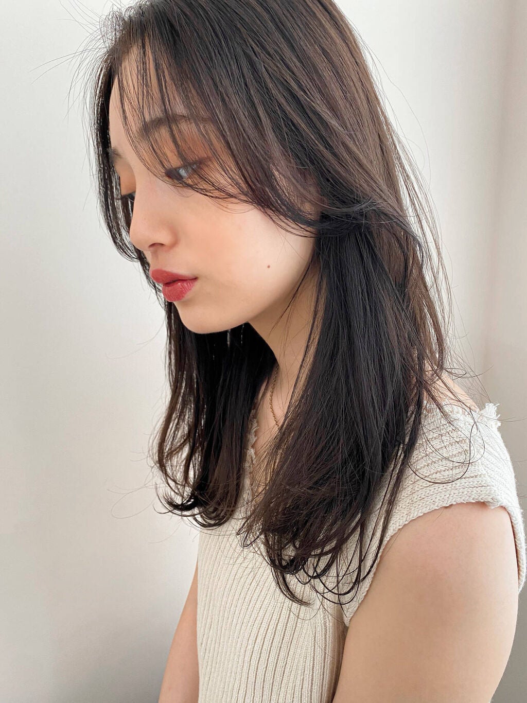 「【ダブルバング】は前髪あり・なしどちらも叶う2way前髪!切り方やオーダーの仕方って?」の画像(#322227)