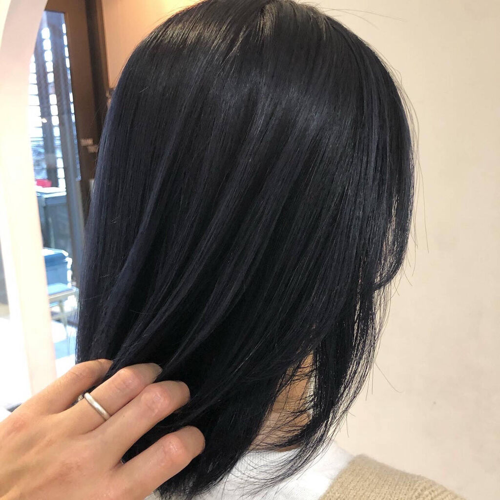 「グレーの髪色が気分♡市販のヘアカラー人気のおすすめ7選｜ブリーチあり・なし徹底比較！」の画像（#323990）