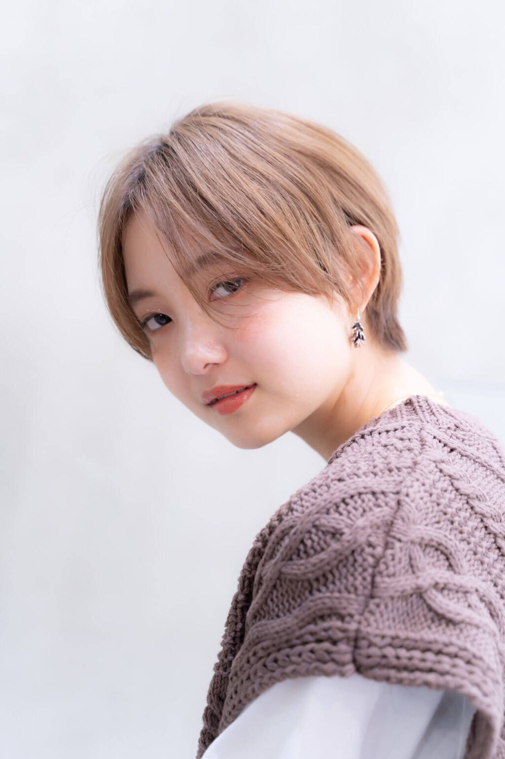 「ヘアオイルとは?気になる効果や使い方&おすすめヘアオイル紹介」の画像(#326337)