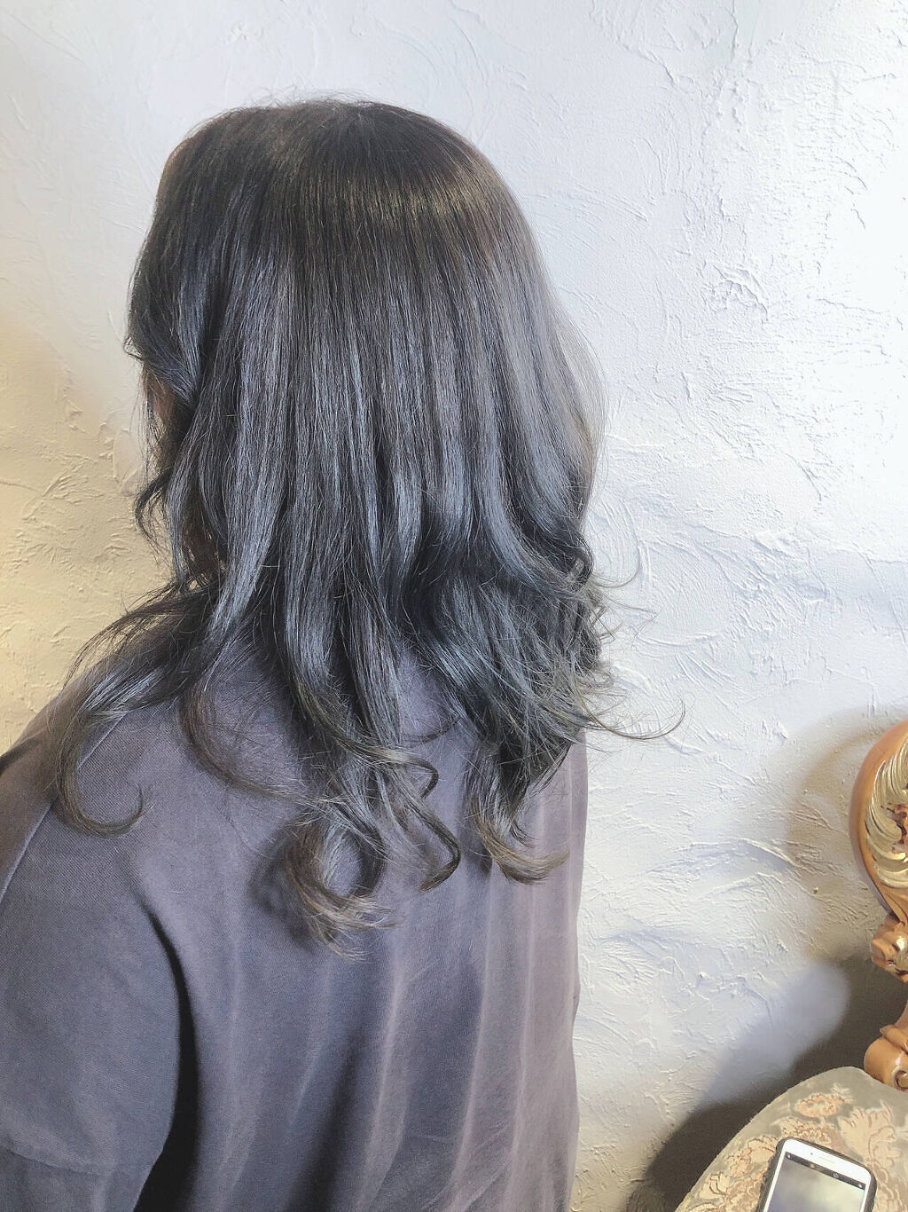 「40代に人気のヘアカラーカタログ14選｜春夏・秋冬別でご紹介【市販のヘアカラー剤も】」の画像（#326374）