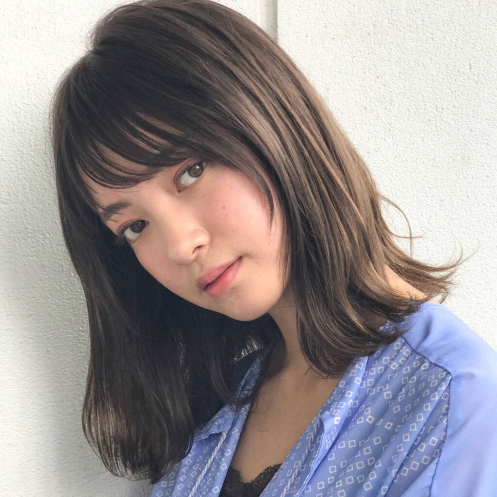 「【アッシュブラウンの色見本】暗めブリーチなし・明るめ・メンズ向けのヘアカラー9選!おすすめの白髪染めも紹介」の画像(#328410)