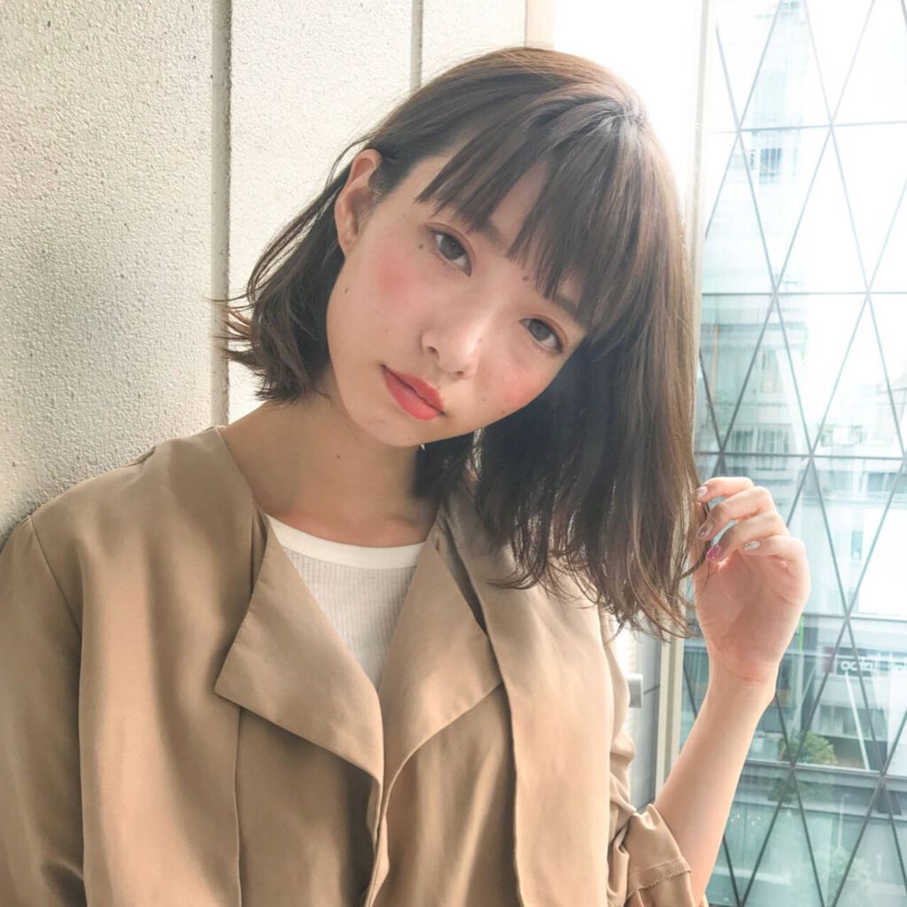 「【アッシュブラウンの色見本】暗めブリーチなし・明るめ・メンズ向けのヘアカラー9選!おすすめの白髪染めも紹介」の画像(#328429)