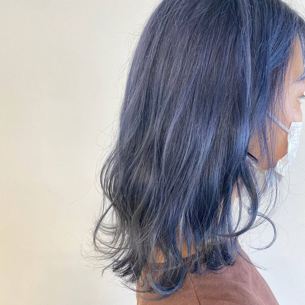 アッシュブルーの色見本 ブリーチなし暗め メンズの髪色9選 おすすめ市販ヘアカラー 色落ち緩和方法も Lips アッシュブルーの色見本 ブリーチなし暗め メンズの髪色9選 おすすめ市販ヘアカラー 色落ち緩和方法も Lips
