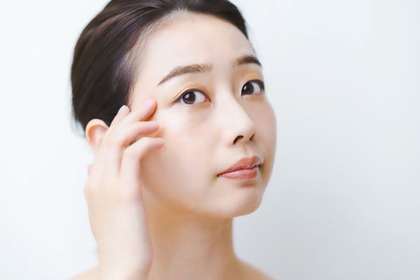 美容液とは?化粧水や乳液とのちがいと効果的な使い方の画像