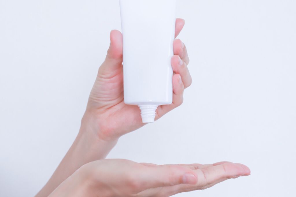 メンズ日焼け止めおすすめ10選|ニキビや敏感肌向けなど選び方も解説の画像