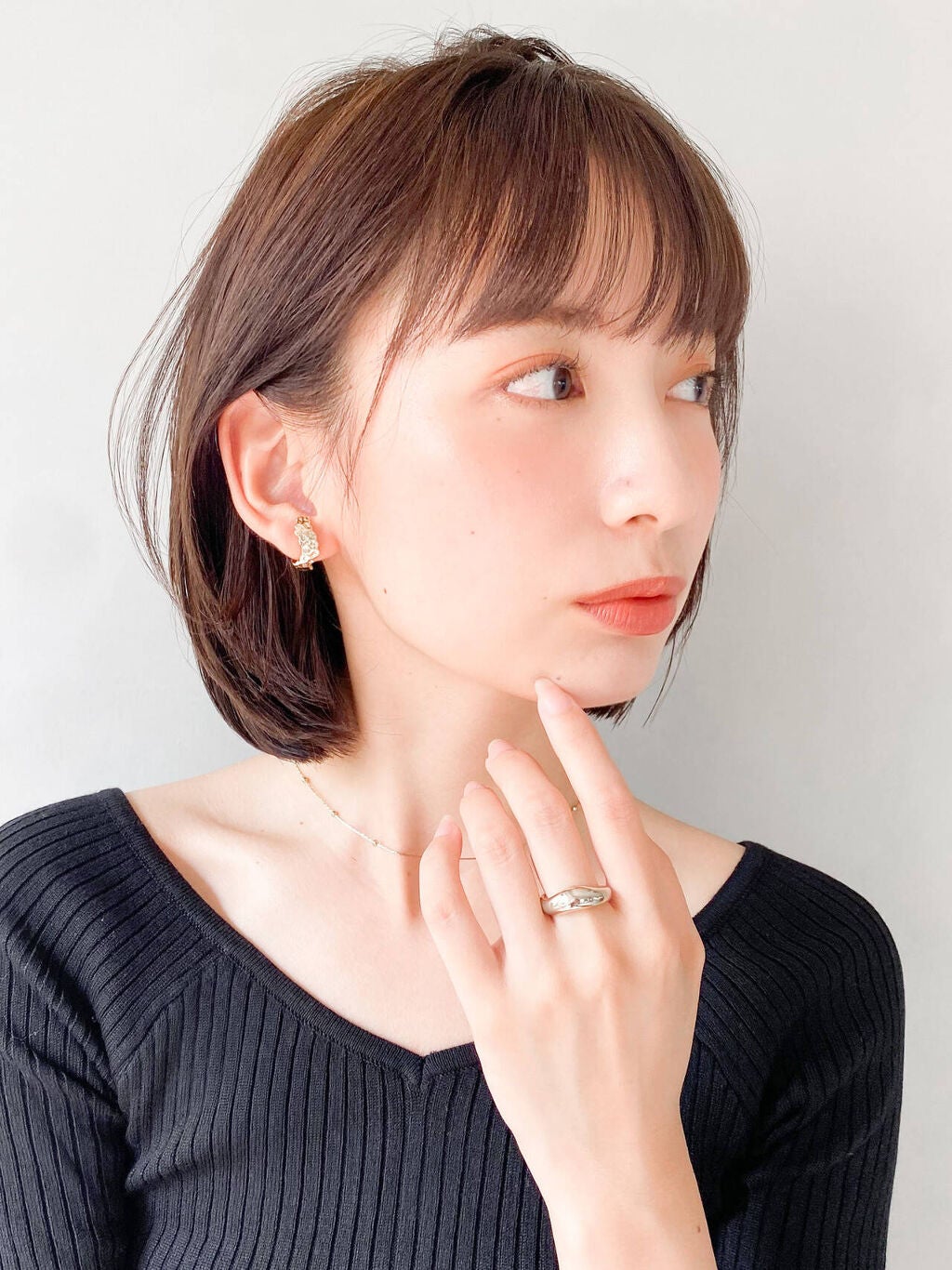 「【保存版】髪がぺたんこになる原因&直す方法!おすすめシャンプーや改善策はコレだ◎」の画像(#338828)