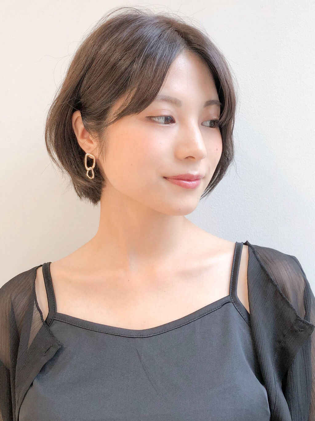「【ショートヘアが似合わない原因って?】面長&丸顔におすすめの髪型や似合う人の特徴を解説!」の画像(#341343)