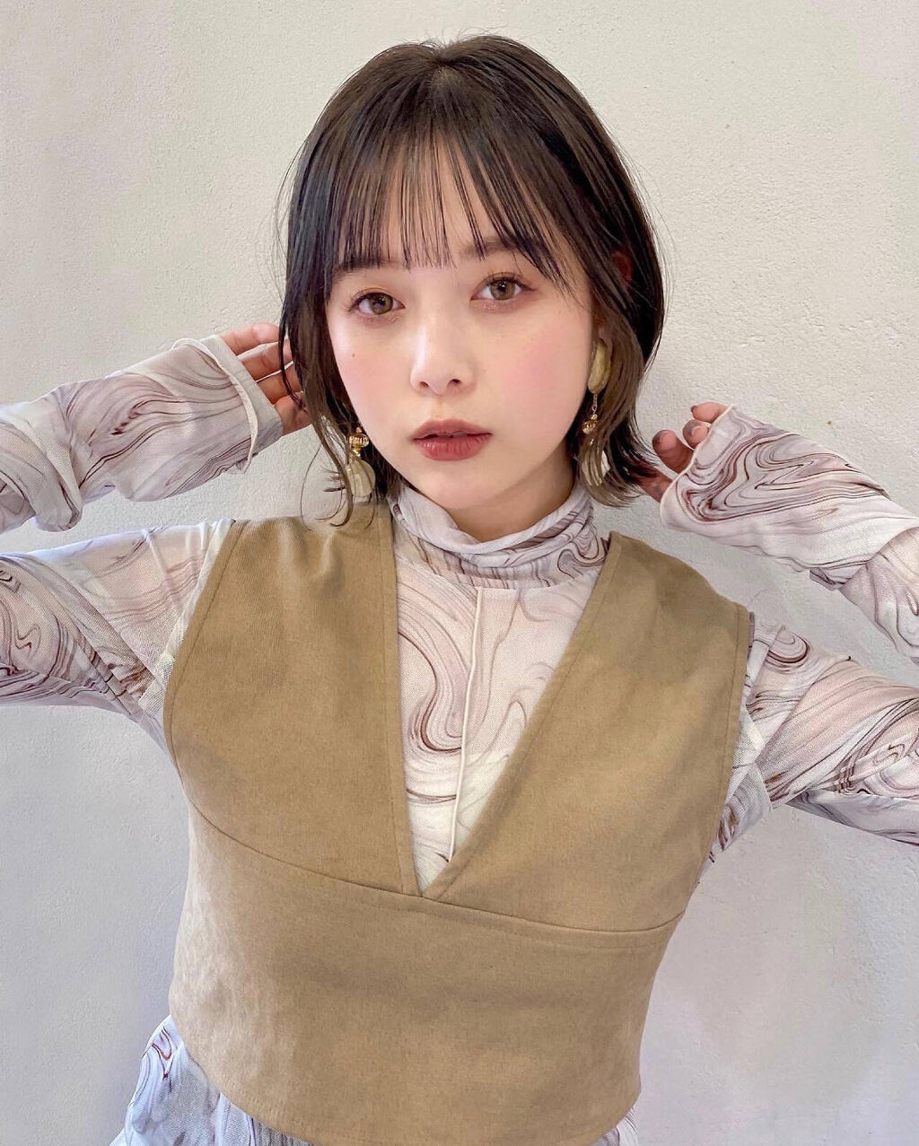 「川口春奈さん風メイクのやり方解説!リップ・眉毛・目元などポイントごとに紹介」の画像(#342181)