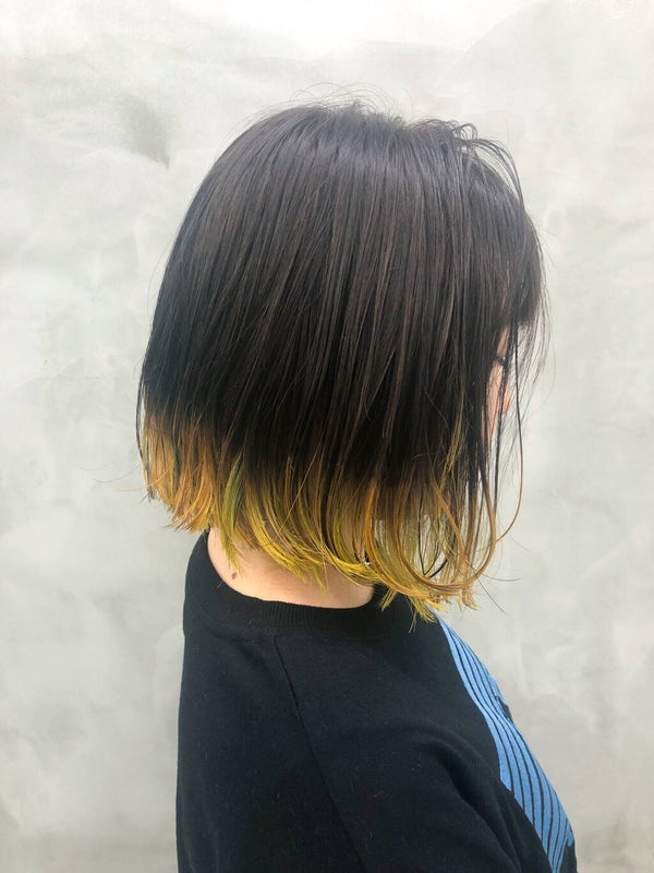 「黒髪ベースのグラデーションカラー×ミディアムヘアが可愛い!ロングやボブについても紹介」の画像(#342314)