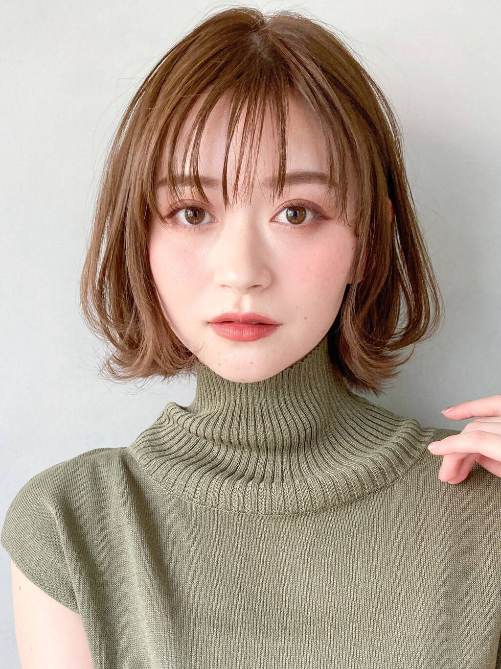 「髪の毛を染めるときの色の参考に！メンズ受けの良いかわいいヘアカラーカタログ」の画像（#342379）