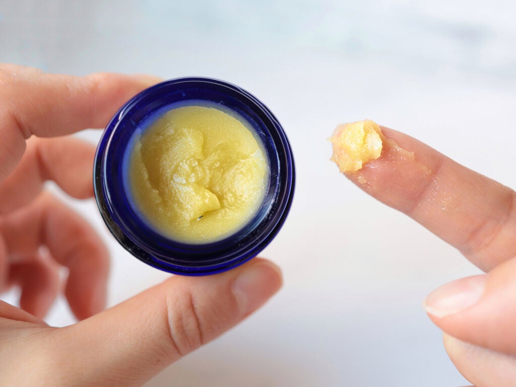 【厳選】オーガニックヘアワックスのおすすめ11選《プチプラ・ドラッグストア・サロン品まで!》の画像