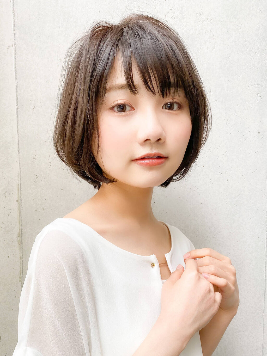 「プールメイクどうしてる?落ちないメイク方法とおすすめコスメ紹介」の画像(#353171)