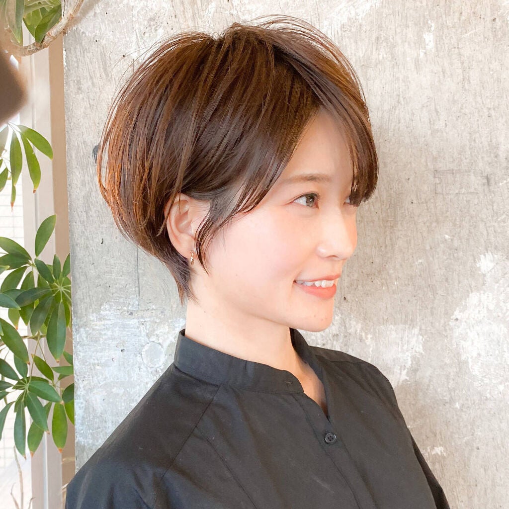 「40代におすすめのノーファンデメイク方法解説!パウダーや下地などおすすめアイテムも紹介」の画像(#353956)